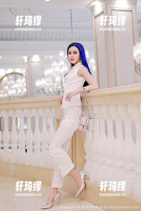 Feilin嗲囡囡-Jennanni_Jen Feilin嗲囡囡 - 更新!Jennanni_Jen毛衣套图,这一季就数这件撩人!