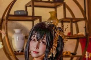 KANEKO_咔喵的修女写真集：那个超、高冷的修女，下载一下，可能会有意外的反转？