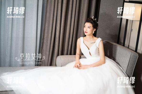 KelaGirls克拉女神 - 想拥有舒彤的兔女郎气场？下载原图后就能在家自我安慰了。