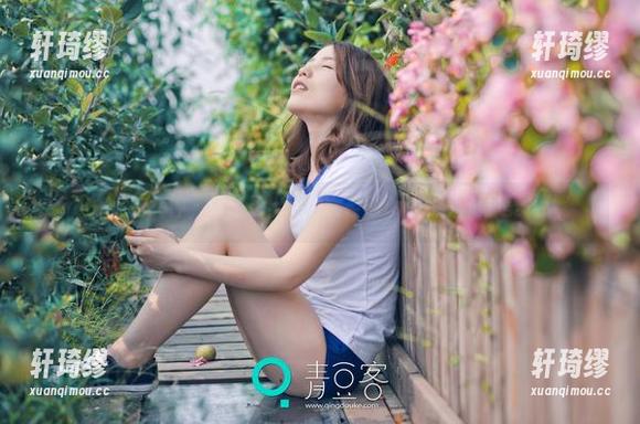 TGOD推女神 - 谭晓彤出手，女神Elise的写真真是多面呢