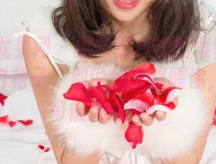 UGirls尤果网 – 游子熙白裙图集在线：黑化的小白裙子，别说我没提醒你，坐稳！可能会旋转！