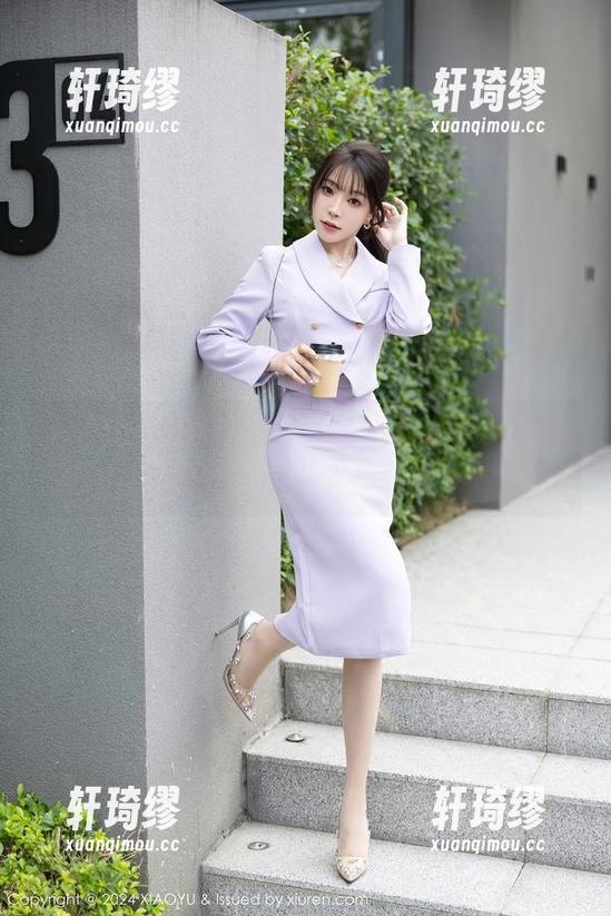 XIAOYU语画界 - cherry绯月樱短裙作品：每一寸都让人想盯着不放