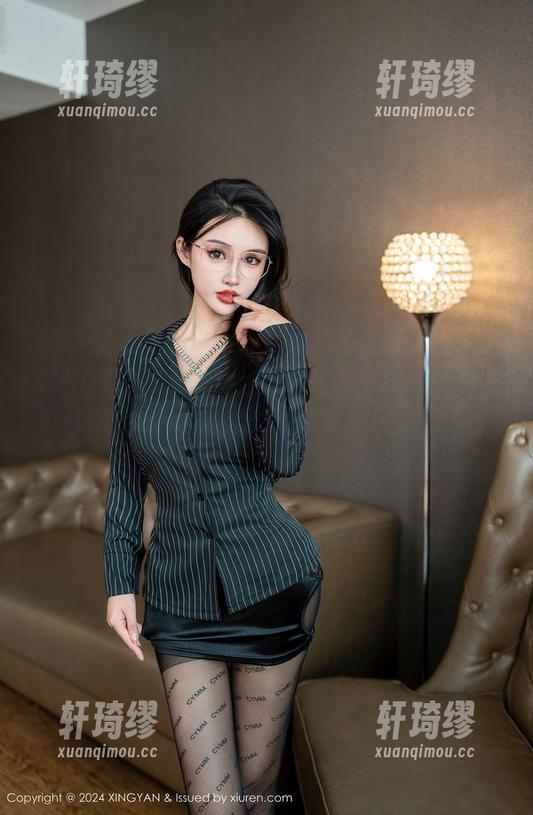 XINGYAN星颜社 - 最新Vily豆豆运动图包：动作好似慢动作，效果堪比健身房。