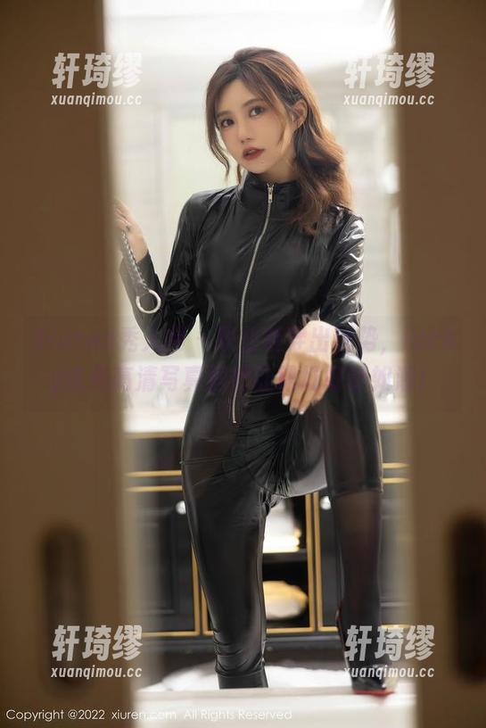 Xiuren秀人网 - 职业装穿出优势，lucky咏丹高清写真居然让职场好评如潮！