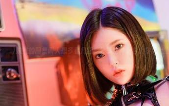 Yuka(유카)妹妹的图集叫人想多看几眼，分享这种美也太容易上瘾了吧！