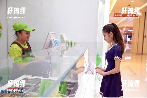 aiss - 看过来！免费获取若兮的眼镜，意想不到的哦