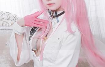 当asagiriai(爱ちゃん)穿上泳衣，我才发现，私房美图也能带这种波动！