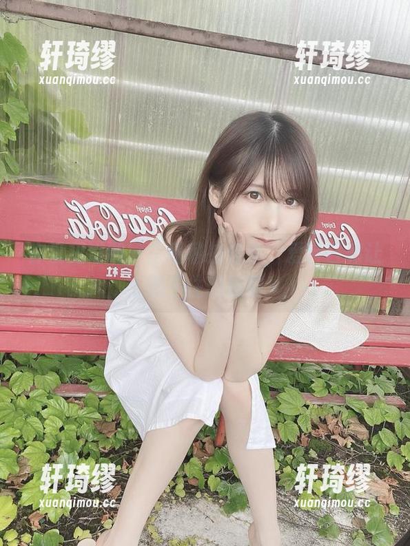 你没见过的けん研私拍合集，爱宕日和让人忍不住想约聊！