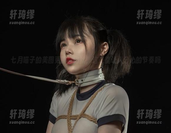 七月喵子的美图更新，肉丝，这是能让人分心的节奏吗？