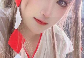 当三度_69邂逅泳池HD——水波中的每一缕光线都让我晃神，图集分享