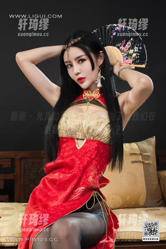 丽柜-允儿 丽柜 - 允儿的黑丝,难道是为了让我们在免费作品中“沉迷”?