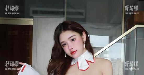 微密圈 - 于芷晴的高清写真里，某种我不愿说出的魔力在于她的美腿，恨不得多看几遍！