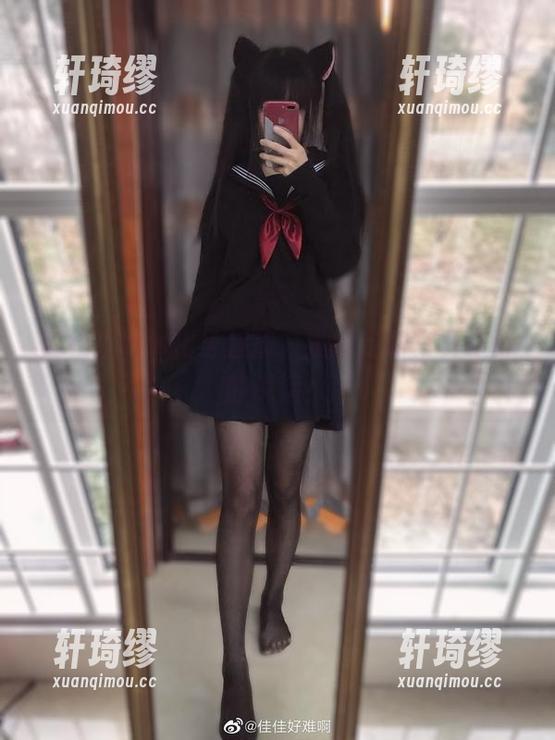 佳佳酱ovo化身魅魔，她的定制写真在静静说话！