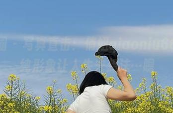 微密圈 – 写真直击：俏妞qiaoniu66以清纯形象让人失去想法…嗯