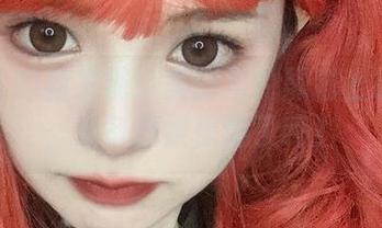 倦倦喵的新发现：美图里的黑猫上镜秘籍，准备好被惊艳了吗？