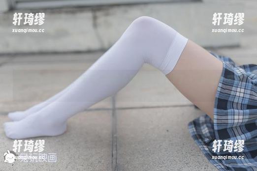 有图包就有一切！无圣光下的兔玩映画，上演了一场蕾丝吊带秀。