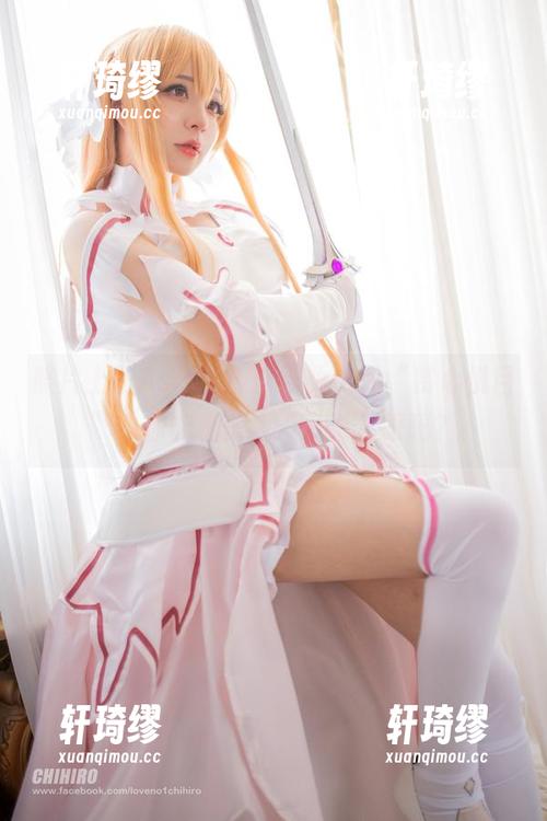 照片上的Asuna，千寻大人的“赏心悦目”，你能相信我没多看几眼吗？
