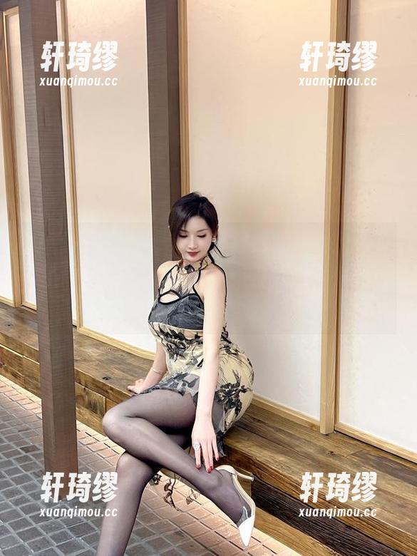 微密圈 - 来吧，咱们在线评比！周妍希的美图中大腿那么美，不如直接选她为冠军！