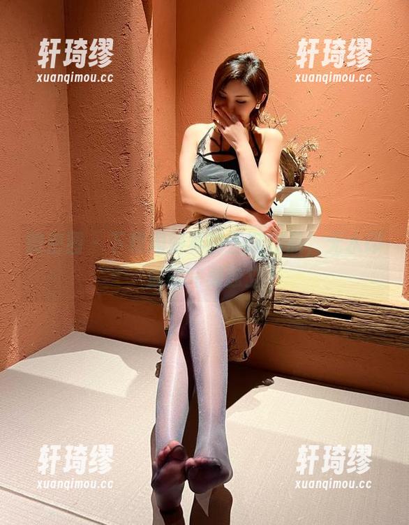 微密圈 - 下载周妍希的圣诞作品，无水印成就完美独立