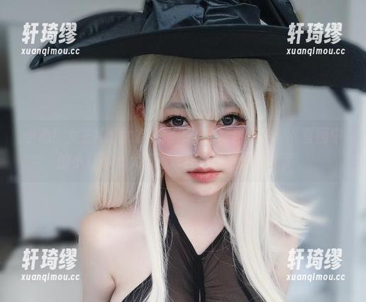 小心！女主K的女友决定来了个原图反转，《套图中的小打闹》太能逗乐我这种吃瓜群众了。