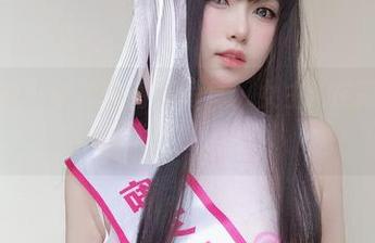 让人不能不忽视的高清写真：女主K在高跟鞋里的优雅“清新”