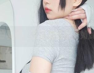 女主K的私拍，天使的角度是如此真实。