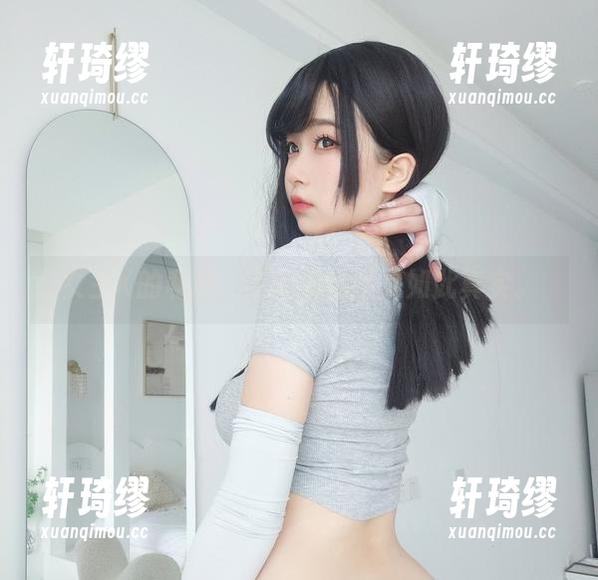 女主K的私拍，天使的角度是如此真实。