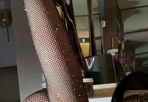 微密圈 – 女刺客的照片，睡衣下藏着什么小心思，等我慢慢品味。
