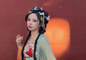 网盘里的妍子坚不可摧：下载一瞬间，她的“秘密”全暴露啦
