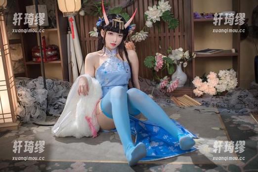 评论区要炸了，宫本桜裤里丝合集，大家都想知道哪款最火。