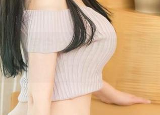 尤果网 – 李思宁的白色写真：免费照片也有干货！