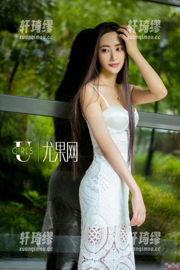 尤果网 - 说到“琳丽海边”，就没有不喜欢的，这些高清原图胜负手来着！