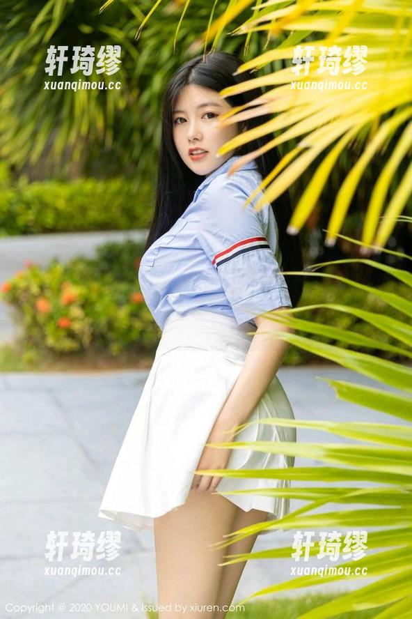尤蜜荟 - 在校园的角落，娜露Selena的原图是个传说，写真轻轻流淌。
