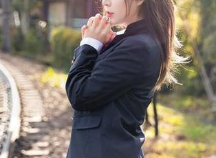 尤蜜荟 – 咳，左冰Queen的美足是该用壁纸收藏一下吗？