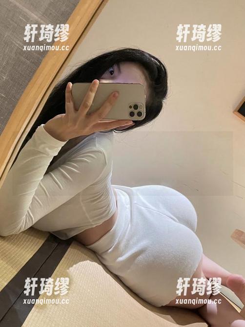 微密圈 - 制服组合拳：左公子666在线教你如何用写真征服你的内心（别太认真哦）