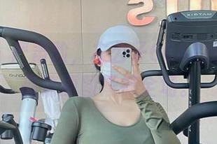 微密圈 – 严肃脸，左公子666的斑点奶牛高清原图震撼全场。
