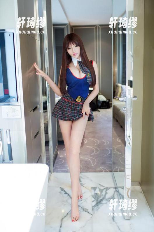 推女郎 - 易阳的美脚全套，连猫咪都想来膜拜！