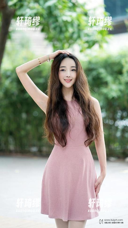 推女郎 - 在看赵惟依的天使写真时，突然觉得我也有小翅膀？