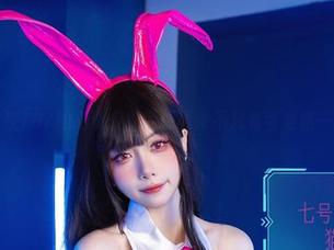 末夜787的高清少女照，原来不只有可爱这一面