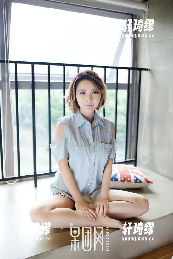 果团网-Miss琪 果团网 - Miss琪的花嫁图集,犹如在云端漫步,难以捉摸的美丽。