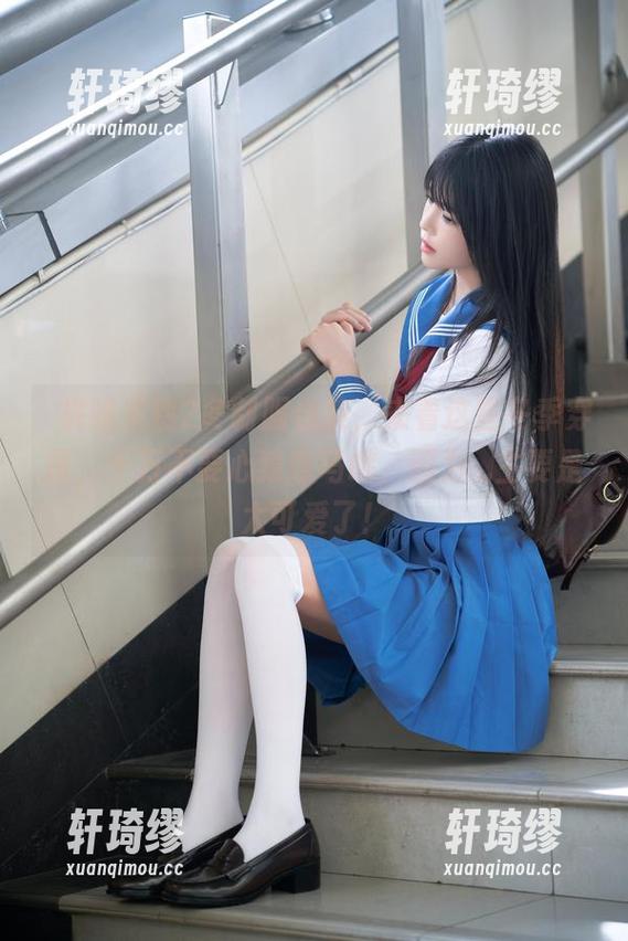 桜桃喵未熟2冬制服合集，来看这些冬季穿搭，千万不要心猿意马哦，因为...主要是太可爱了！