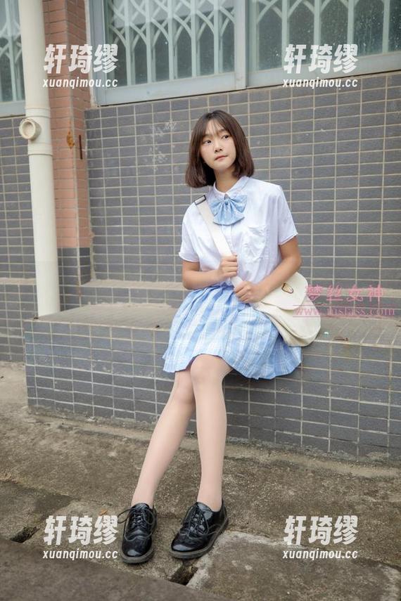 梦丝女神 - 麻烦给端端的图集加个标签，叫做‘小萝莉小JK之谜’