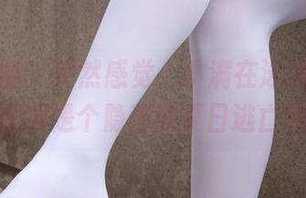 森萝财团 – 突然感觉，小满在泳池的无圣光图集是个隐秘的夏日逃亡啊。