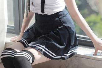 模范学院 – 原图里的兔女郎：文静儿告诉你无圣光的魅力