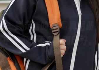 模范学院 – 顾乔楠的JK写真图册，长度适中、不多不少，刚刚好。