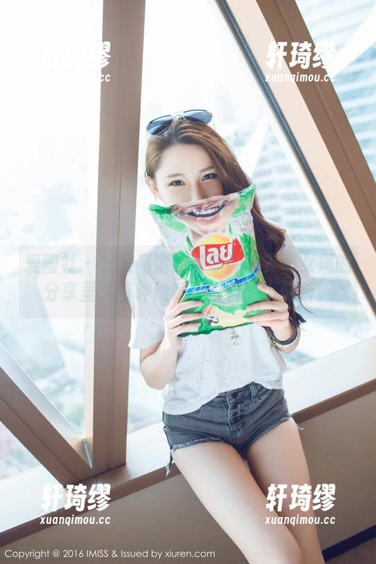 爱蜜社 - 想看高清的黄歆苑吗？修女风的分享里，有种他家不一样的小清新。