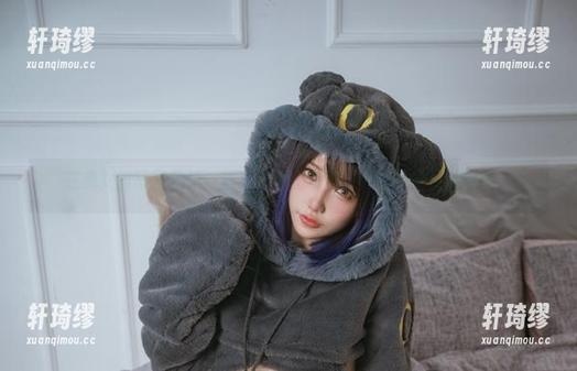在兔女郎写真集里，狐洛洛子的分享比你想象的更加细腻。