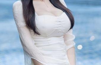 秀人网 – 比基尼套图里的南初妹妹，整个人都像是从阳光里走出来的，精选到位啊！