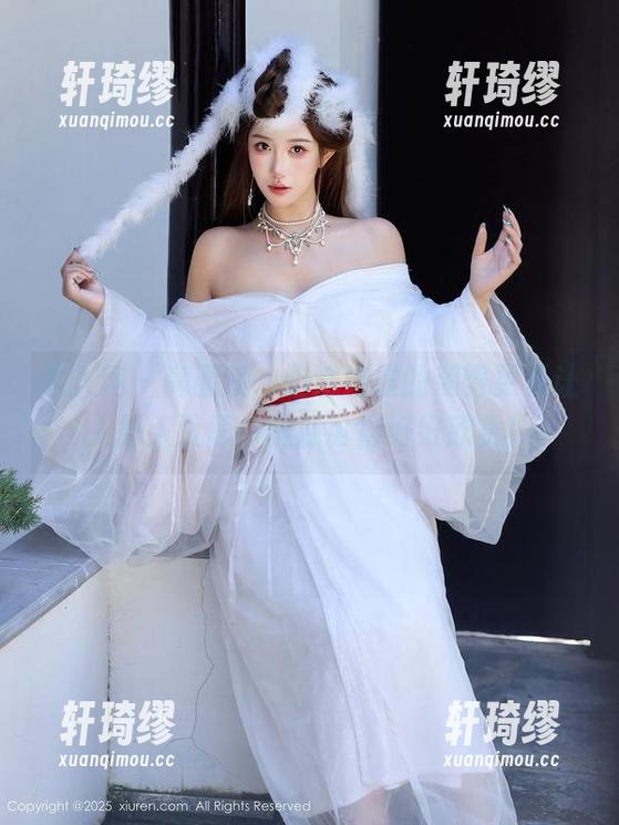 秀人网 - 高画质，但这娜露的翘臀更是让人陷入沉思，资源可得好好欣赏！