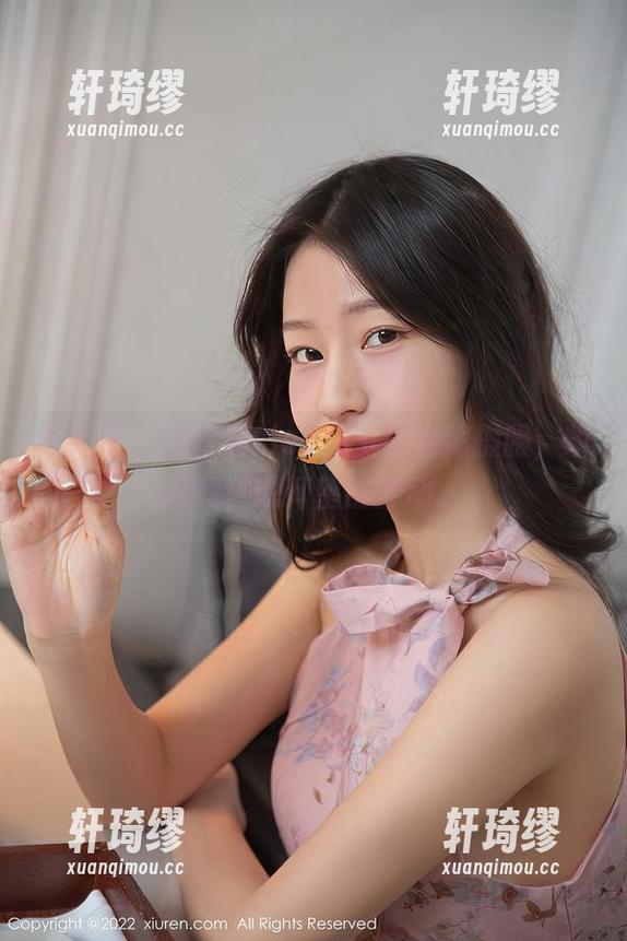 秀人网 - 当雪瑞Lisa穿上全套体操服，瞬间有种想仰望的冲动。